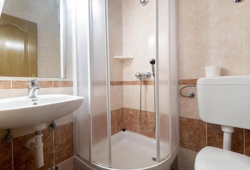 Triple Room Sea View, Ami M