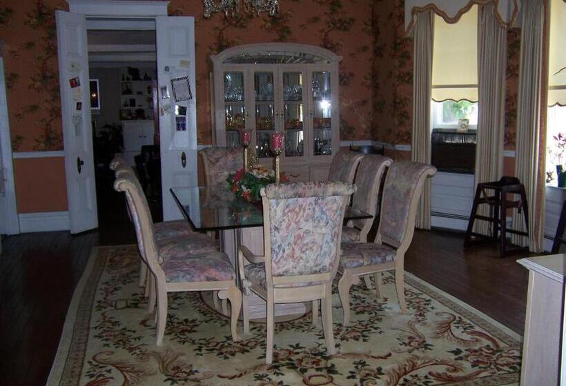 جناح سرير كينج, Jasones B&b And Restaurant