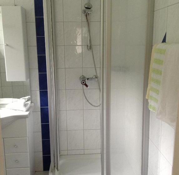 Номер Стандарт с Балконом, Pension Carina