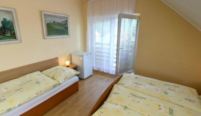 스탠다드 트리플 룸, Penzion Harmonia