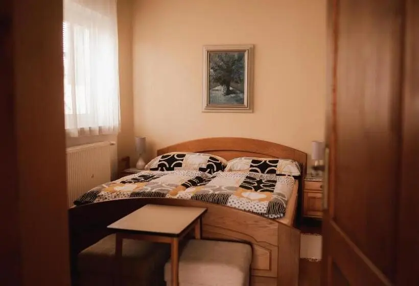 スタンダード４人部屋, Penzion Harmonia