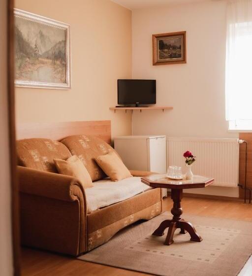 4인용 스탠다드 룸, Penzion Harmonia