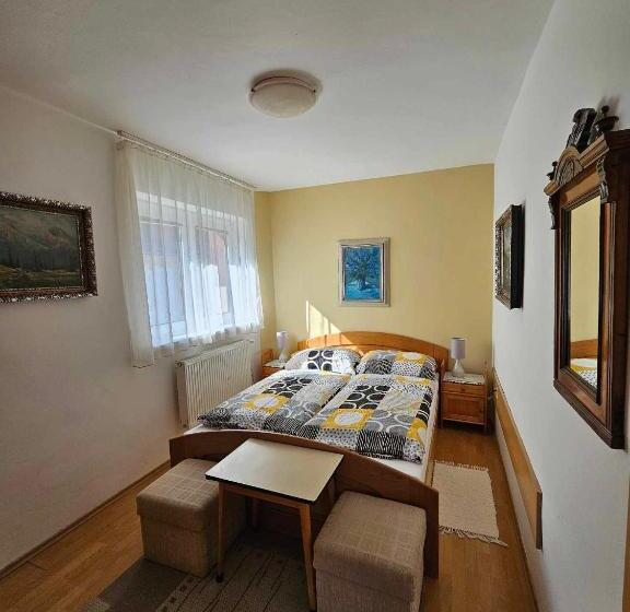 4인용 스탠다드 룸, Penzion Harmonia