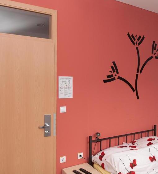 اتاق استاندارد, Hostel Velenje