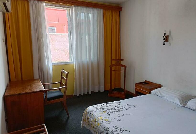 اتاق استاندارد, Aina Hôtel