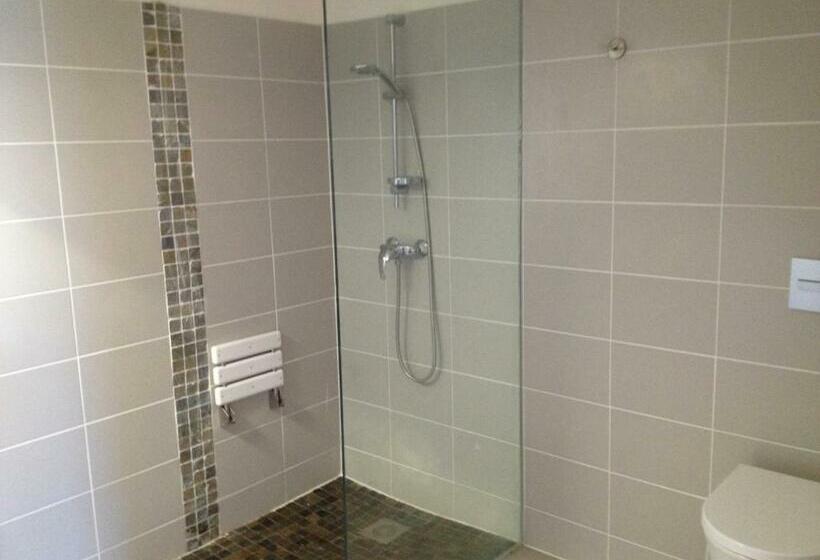 اتاق استاندارد سه نفره, Alize Plage