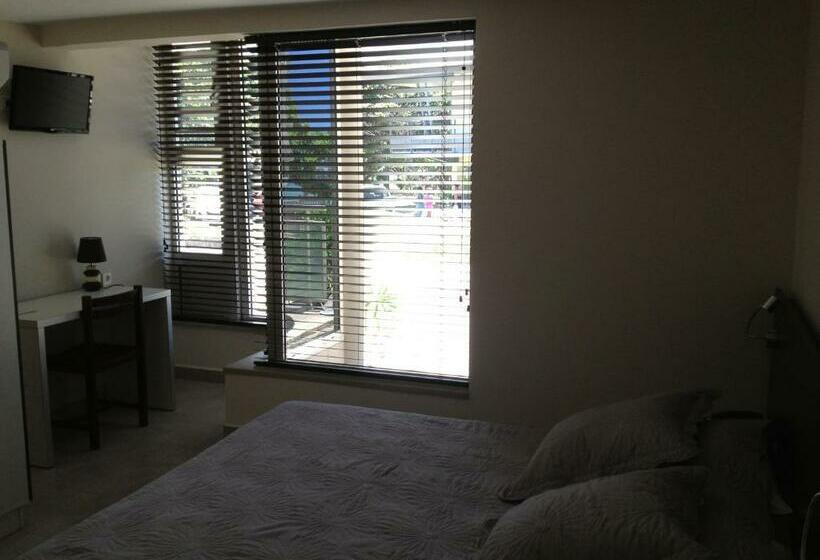 اتاق استاندارد, Alize Plage