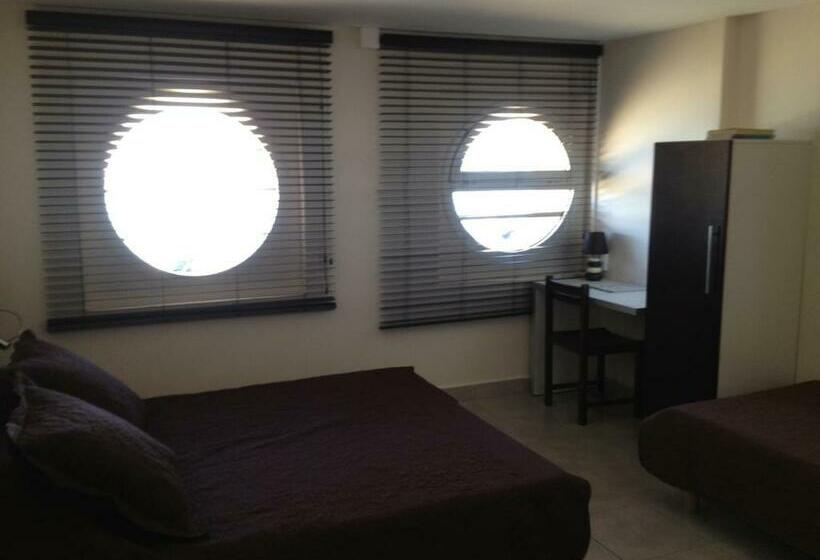 اتاق استاندارد سه نفره, Alize Plage