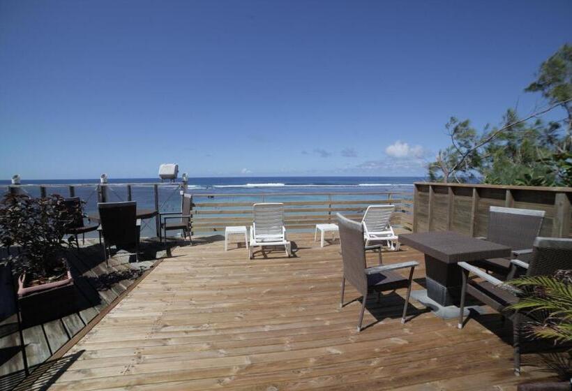 اتاق استاندارد با بالکن و چشم‌انداز دریا, Alize Plage