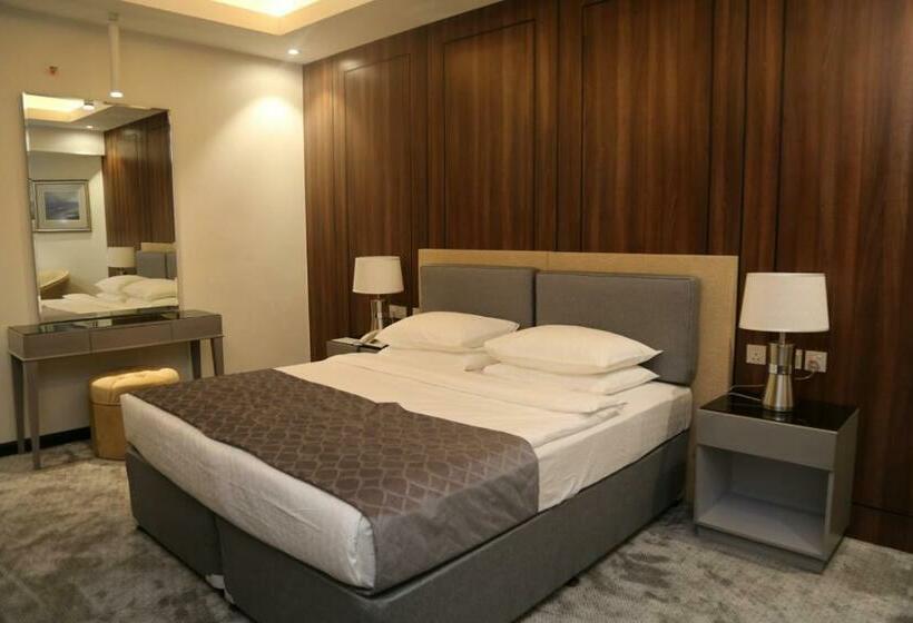 غرفة قياسية, Assalam Palace