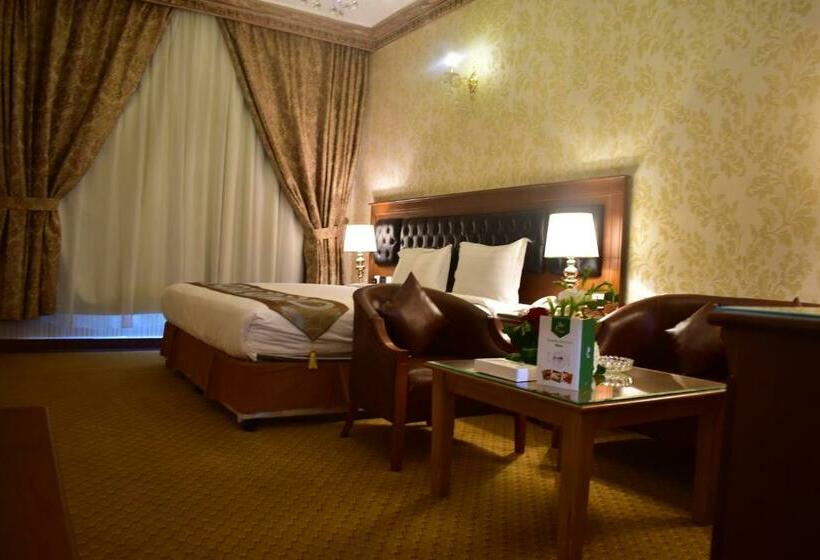 豪华房间, Canary Beach