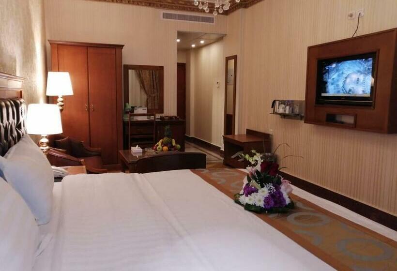 豪华房间, Canary Beach