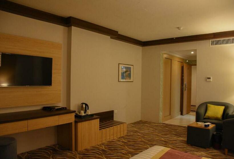 标准间, Florida Inn