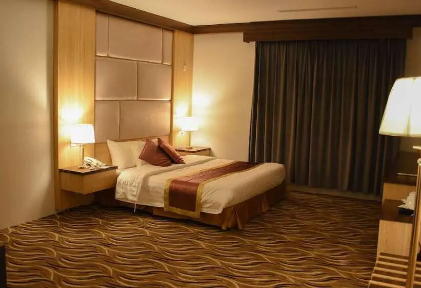 اتاق استاندارد یک نفره, Florida Inn