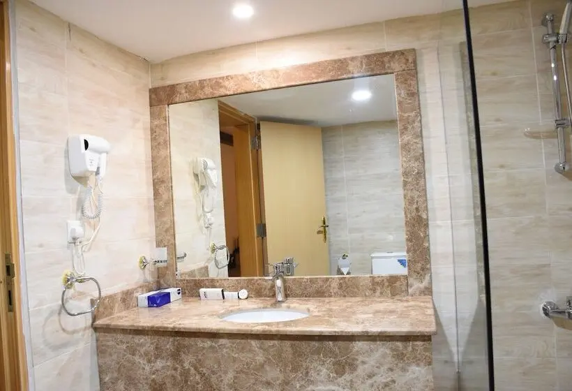 اتاق استاندارد یک نفره, Florida Inn