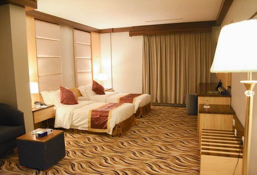 标准间, Florida Inn