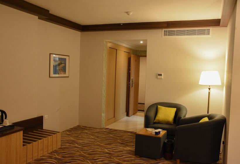 标准间, Florida Inn