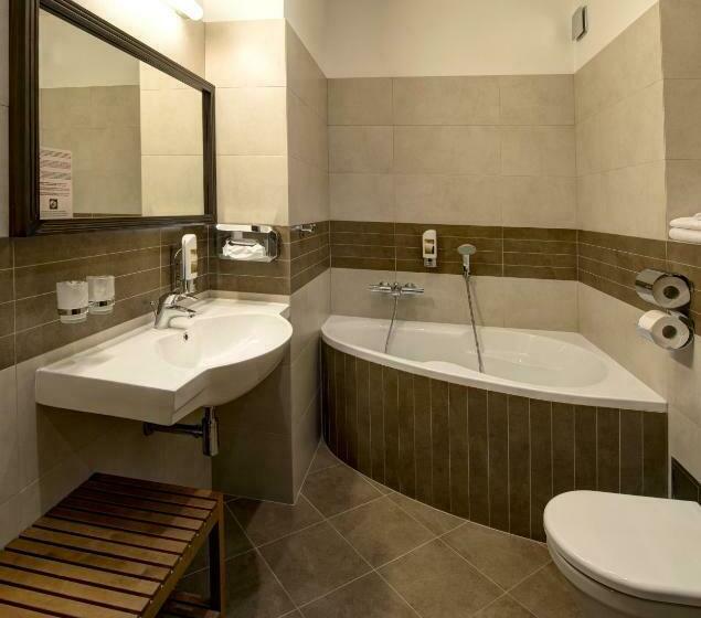 标准间, Galileo Donovaly