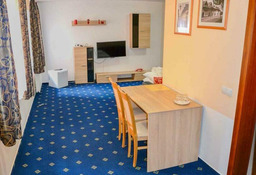 سوییت, Garni Hotel Tatramonti