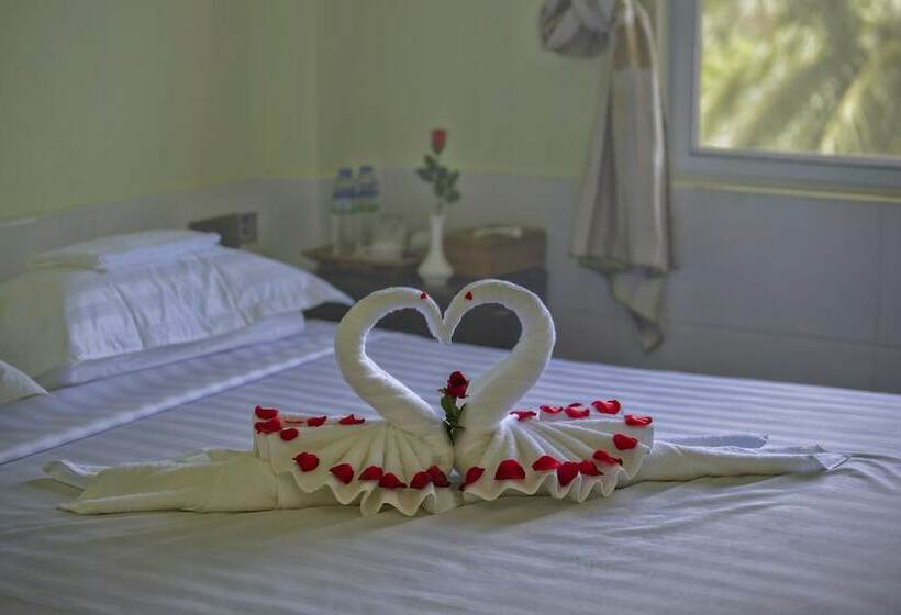 اتاق سوپریور, Myat Nan Taw Win