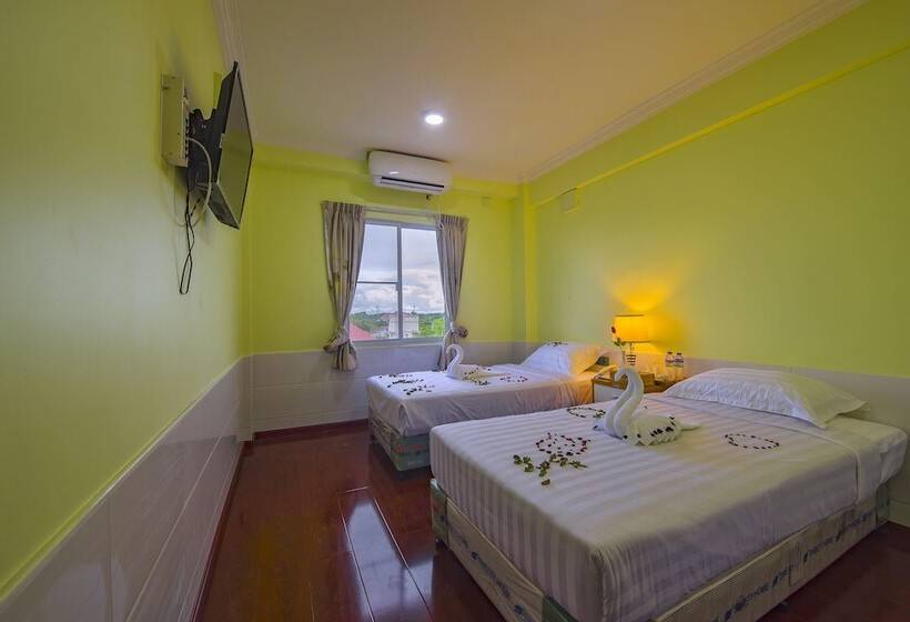 اتاق استاندارد, Myat Nan Taw Win