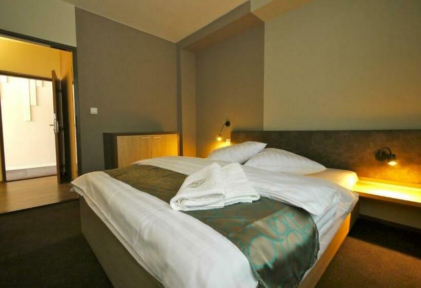 آپارتمان 1 خوابه, Riverside