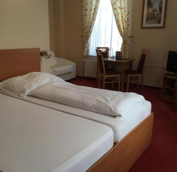 Номер Стандарт, Roháč