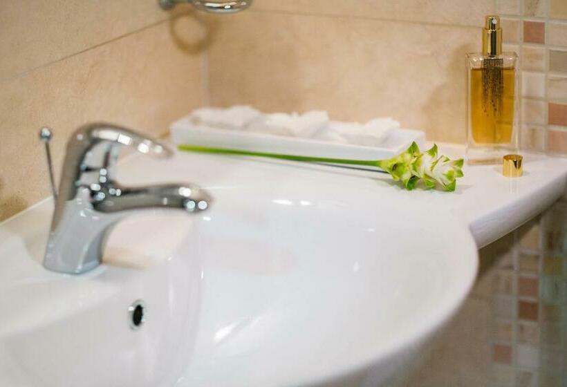 اتاق استاندارد, Venko