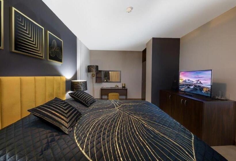 비즈니스룸, Zlatý Býk