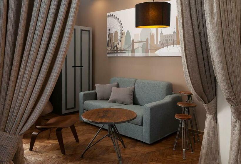 سوییت جونیور با بالکن, London B&b