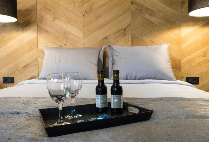 اتاق سوپریور چهار تخته, London B&b