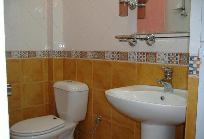 Suite 2 Quartos, European Complex