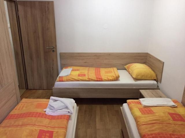 آپارتمان 1 خوابه همکف, Youth Hostel Nika