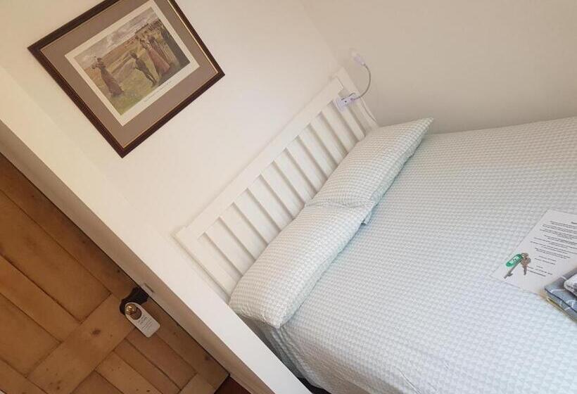 اتاق اکونومی یک تخته, One Home