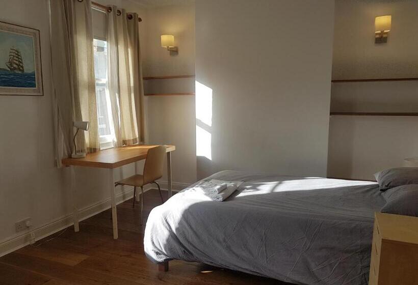 标准单人间, One Home