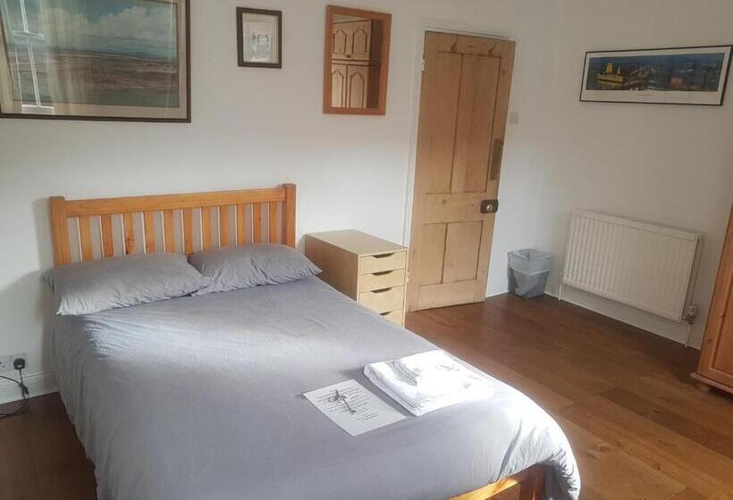 标准单人间, One Home