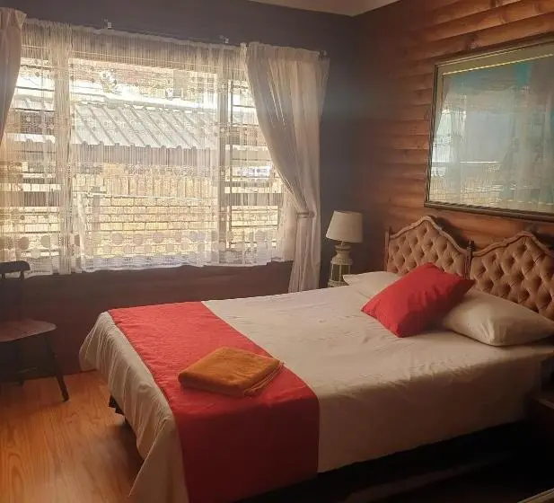 バス共有のスタンダードルーム, Deep Blue Guest House