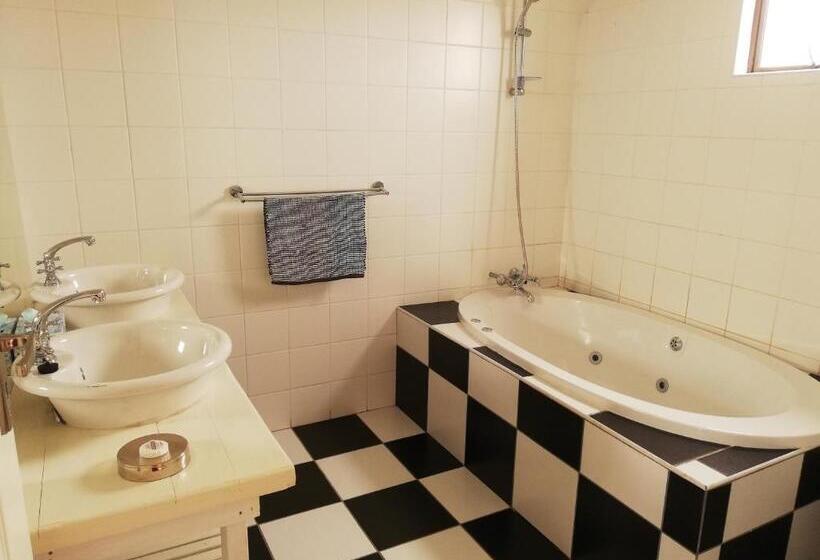 اتاق سوپریور, Le Petit Karoo Ranch