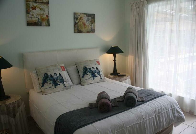 חדר סטנדרט עם מיטת קווין, Meander In