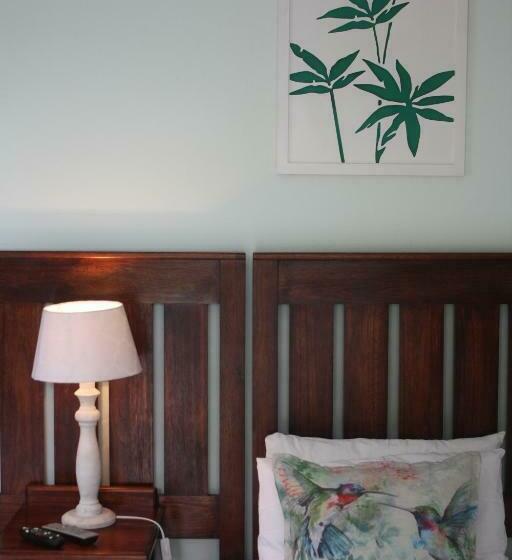 חדר דלוקס נוף בריכה, Meander In