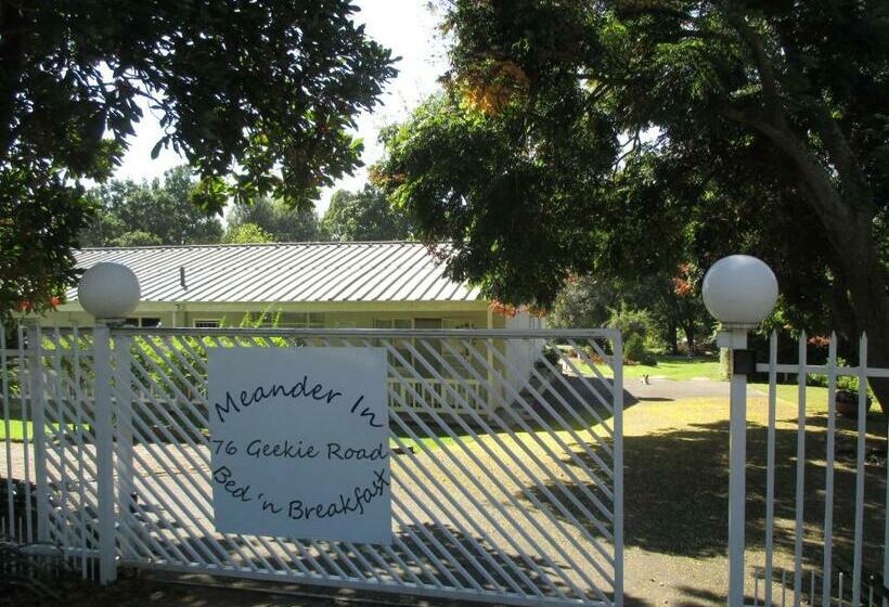 חדר סטנדרט נוף לגינה, Meander In