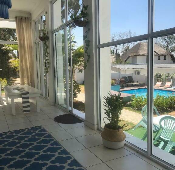 标准间, Muco Guest House