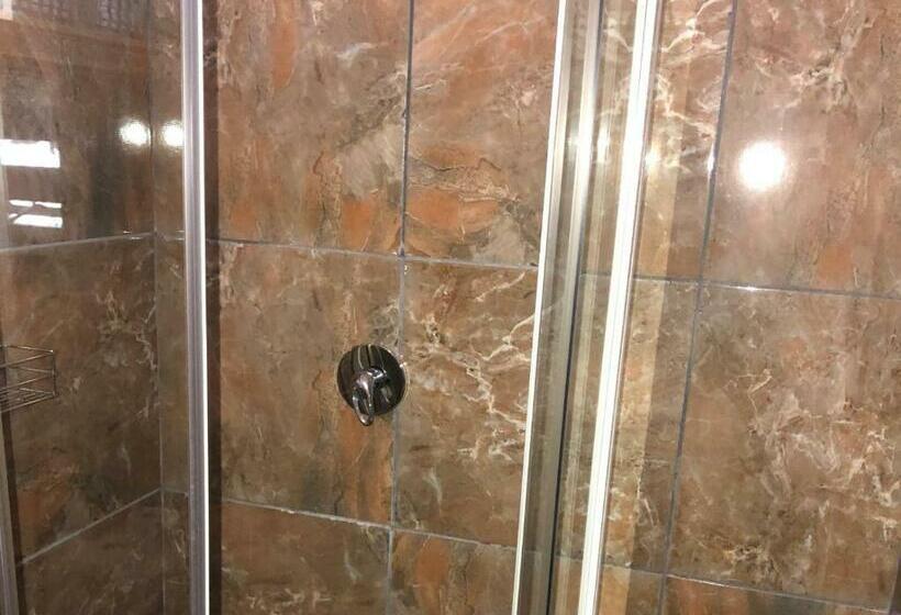 标准间, Muco Guest House