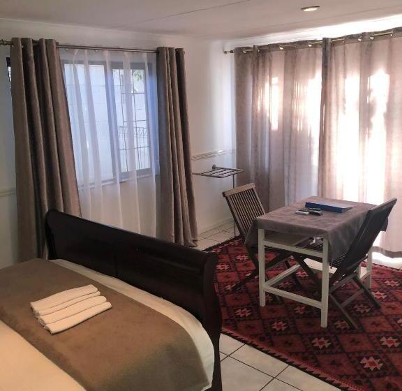 标准间, Muco Guest House