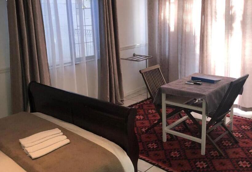 标准间, Muco Guest House