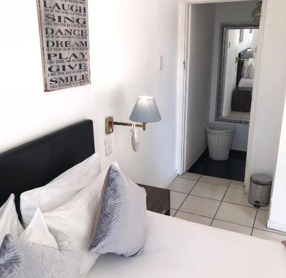 标准间, Muco Guest House