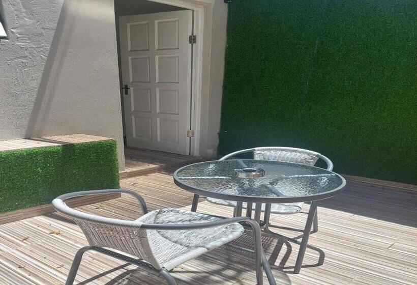 舒适型房间, Muco Guest House