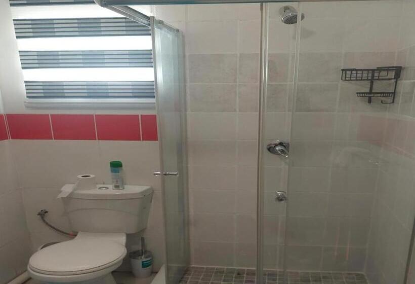 商务房间, Muco Guest House