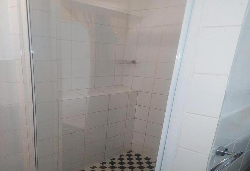 标准间, Muco Guest House