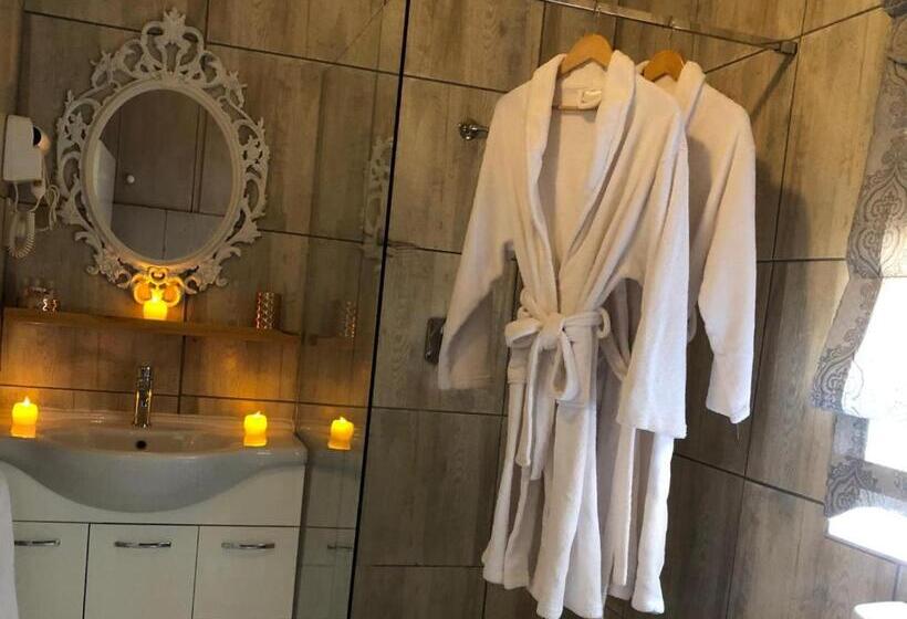 스탠다드 테라스 룸, Muco Guest House